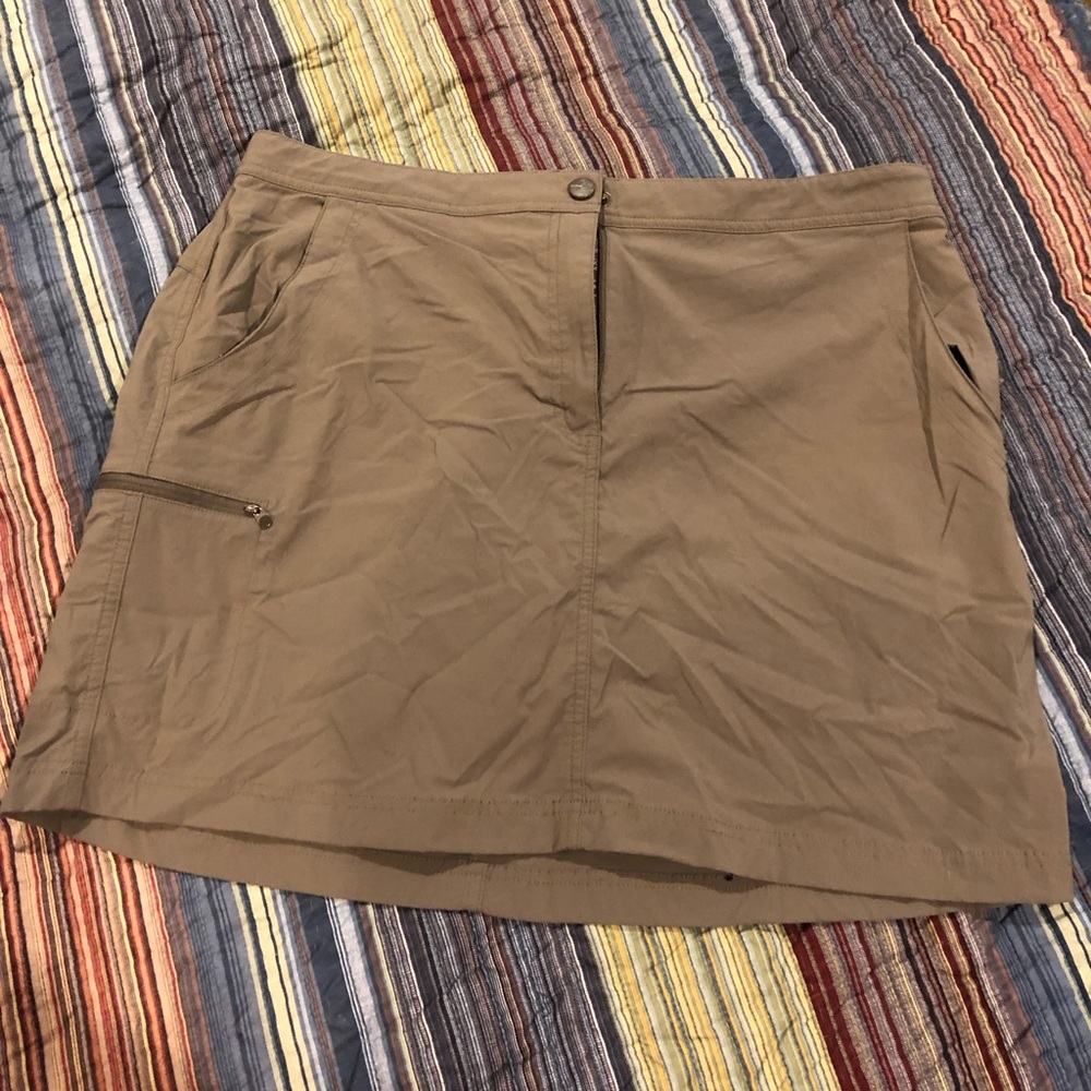 LL Bean skort